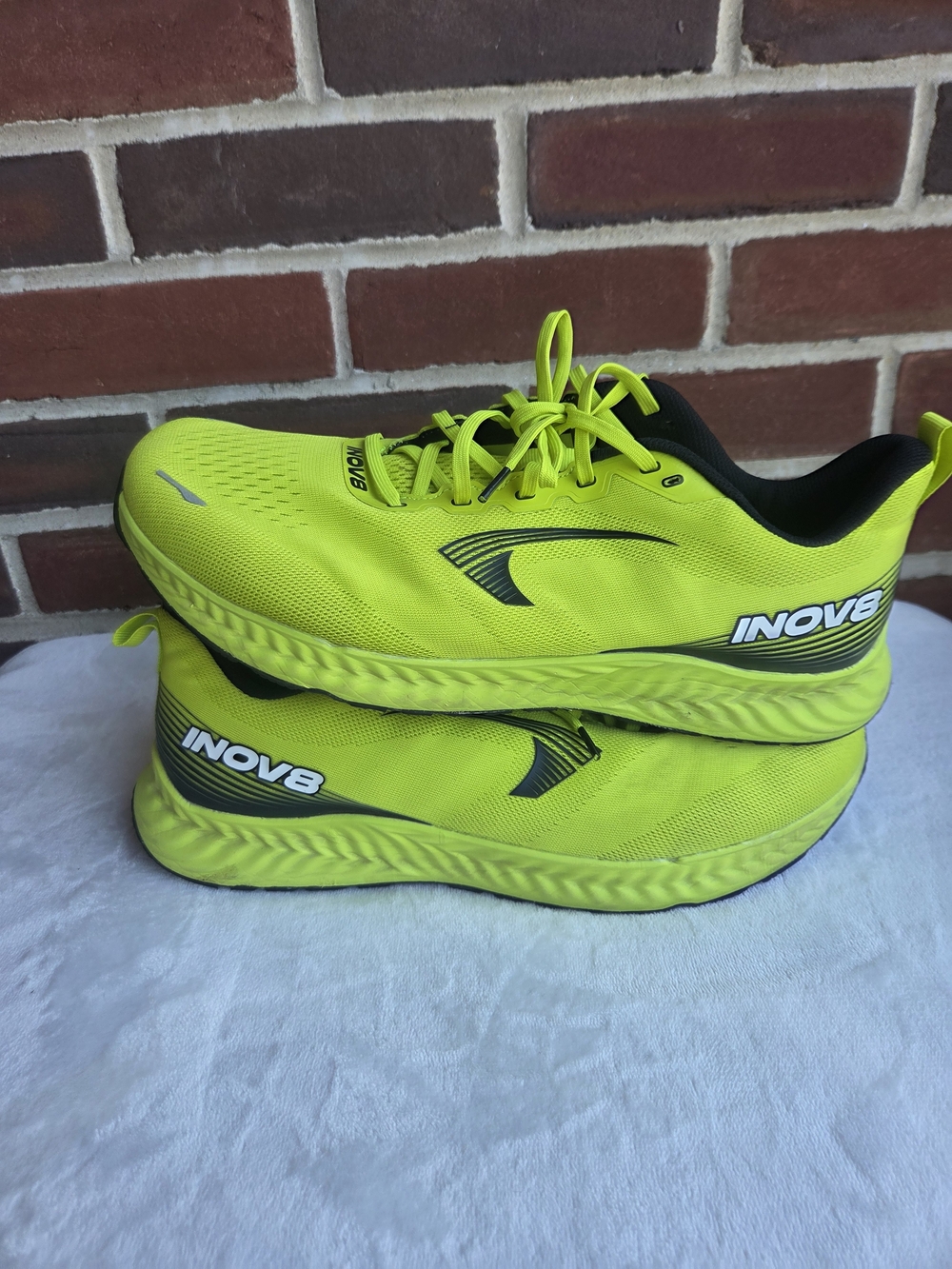Inov-8 RoadFly Neon Yellow Running Shoes Men Size 14 Road Running Lightweight